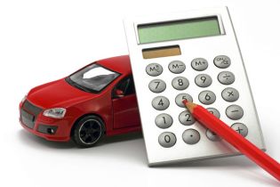 Jak wyprowadzić samochód leasingowany z firmy, nie płacąc podatku dochodowego i VAT?